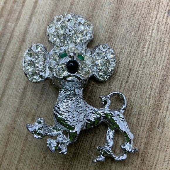 Poodle Rhinestone Vintage Silver Tone Green Eyes Pin Brooch - Picture 1 of 5